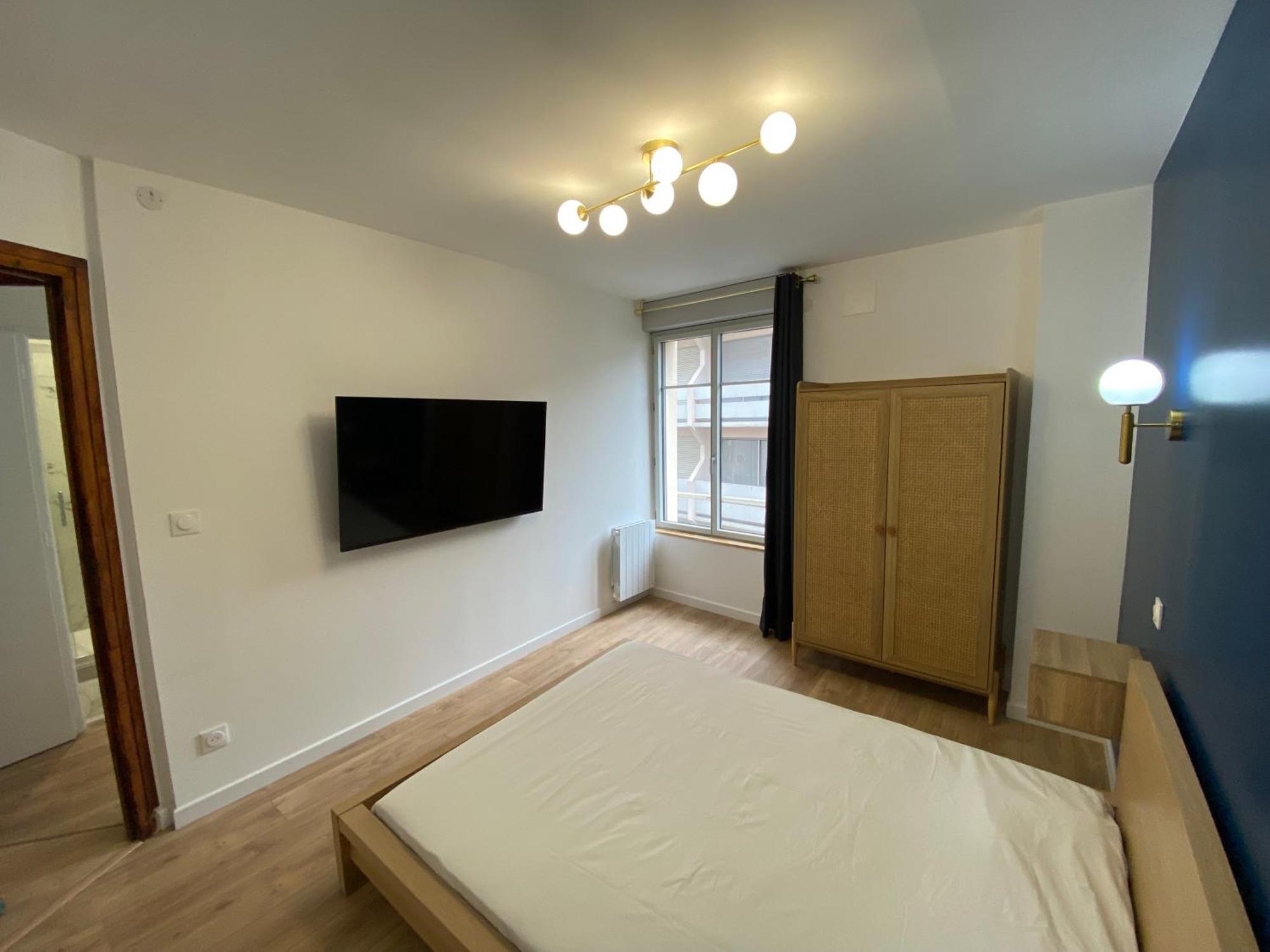 Madonna Elegance, Proche Sanctuaire, 95M2 Apartment Lourdes Luaran gambar